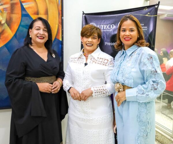 Marilyn Díaz, Ana Mercy Otáñez y Maxiel Jerez.