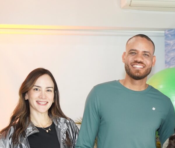 Yolanda Linares y Lorens Reyes.