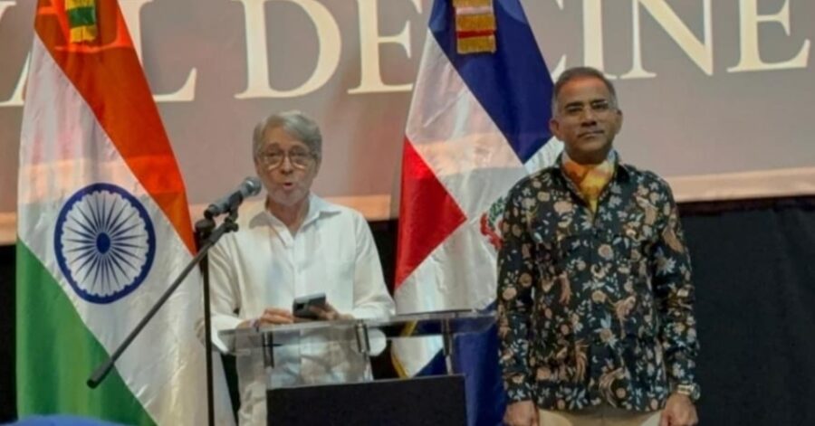 Kishan Dan Dewal y  Jorge Santiago,  encabezaron la ceremonia de apertura.