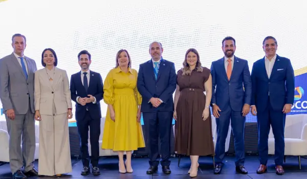 Eric Lembcke, Kalys Bautista, Manuel José Matos, Zaide Alba, Richard Ros, Sadia Jorge Campos, Gabino Ángeles y Héctor Álvarez.