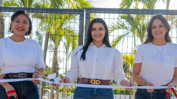 Rossy Santana, Lady Diana Martínez y Adriana Jiménez.