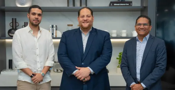 Ángel Beato, Manuel Angomás y   Óscar Santana.