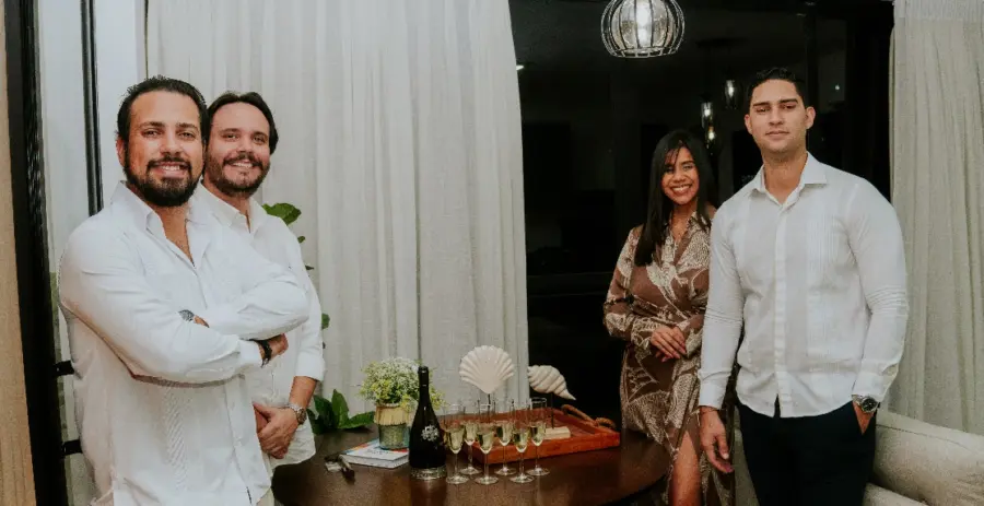 José A. Geraldino, Jhorddian Martínez, Ilonka Gell y  Pedro A. López.
