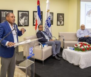 Frank Canelo, presidente de la Sociedad Internacional de Realización Divina.