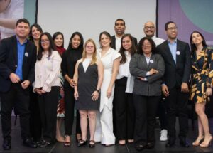 Ejecutivos de la entidad durante la rueda de prensa del congreso.