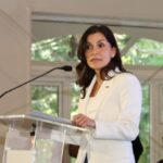Embajadora de EE.UU. anuncia reapertura de la oficina de la DEA en Santo Domingo