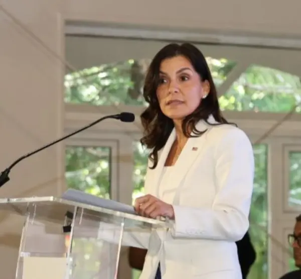 La embajadora de Estados Unidos en República Dominicana, Leah Francis Campos.  archivo
