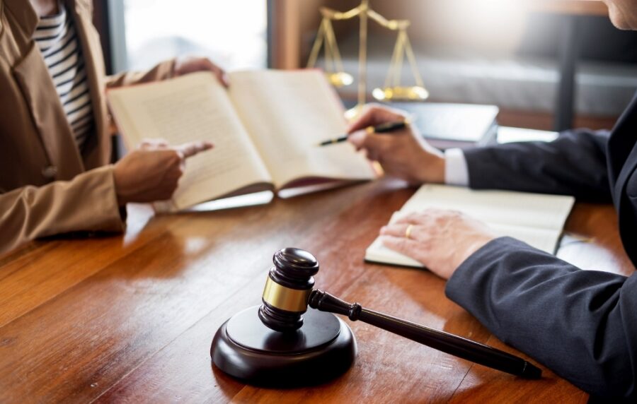 En los últimos tiempos, se ha complicado el proceso para los dirigentes de partidos implicados en casos judiciales.