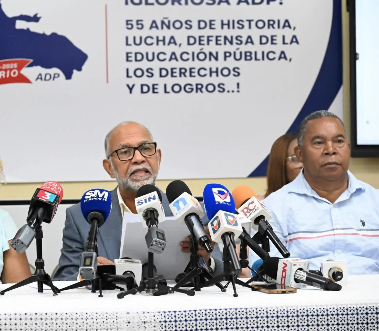 ADP otorga acompañamiento legal al profesor agredido en liceo Juan Pablo Duarte