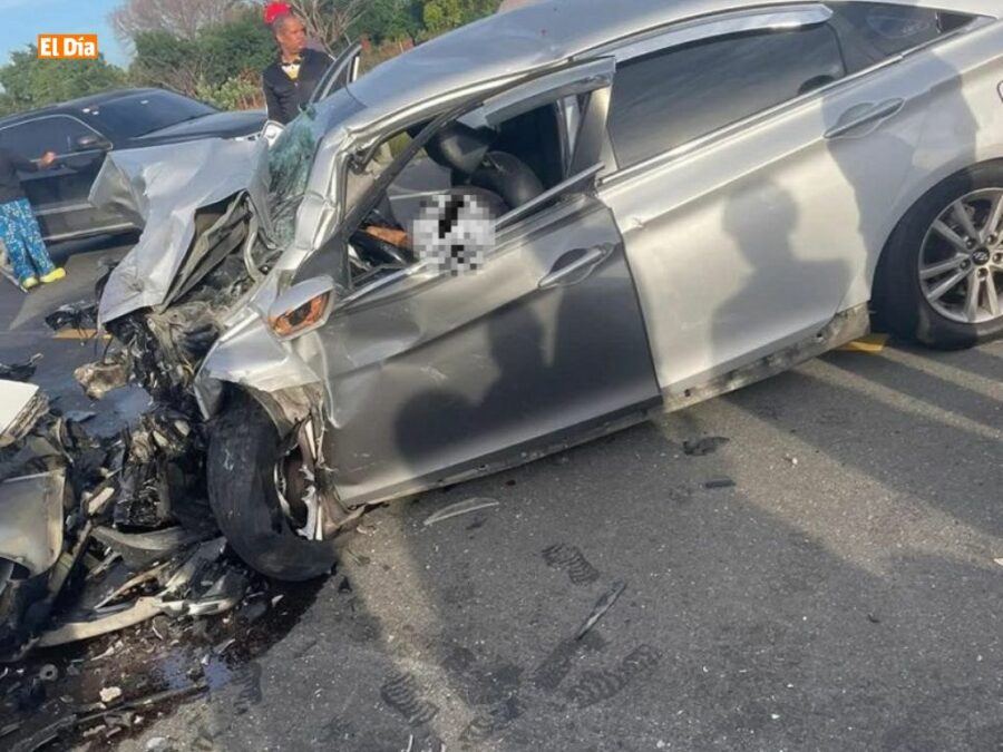 Las autoridades investigan las causas del accidente.