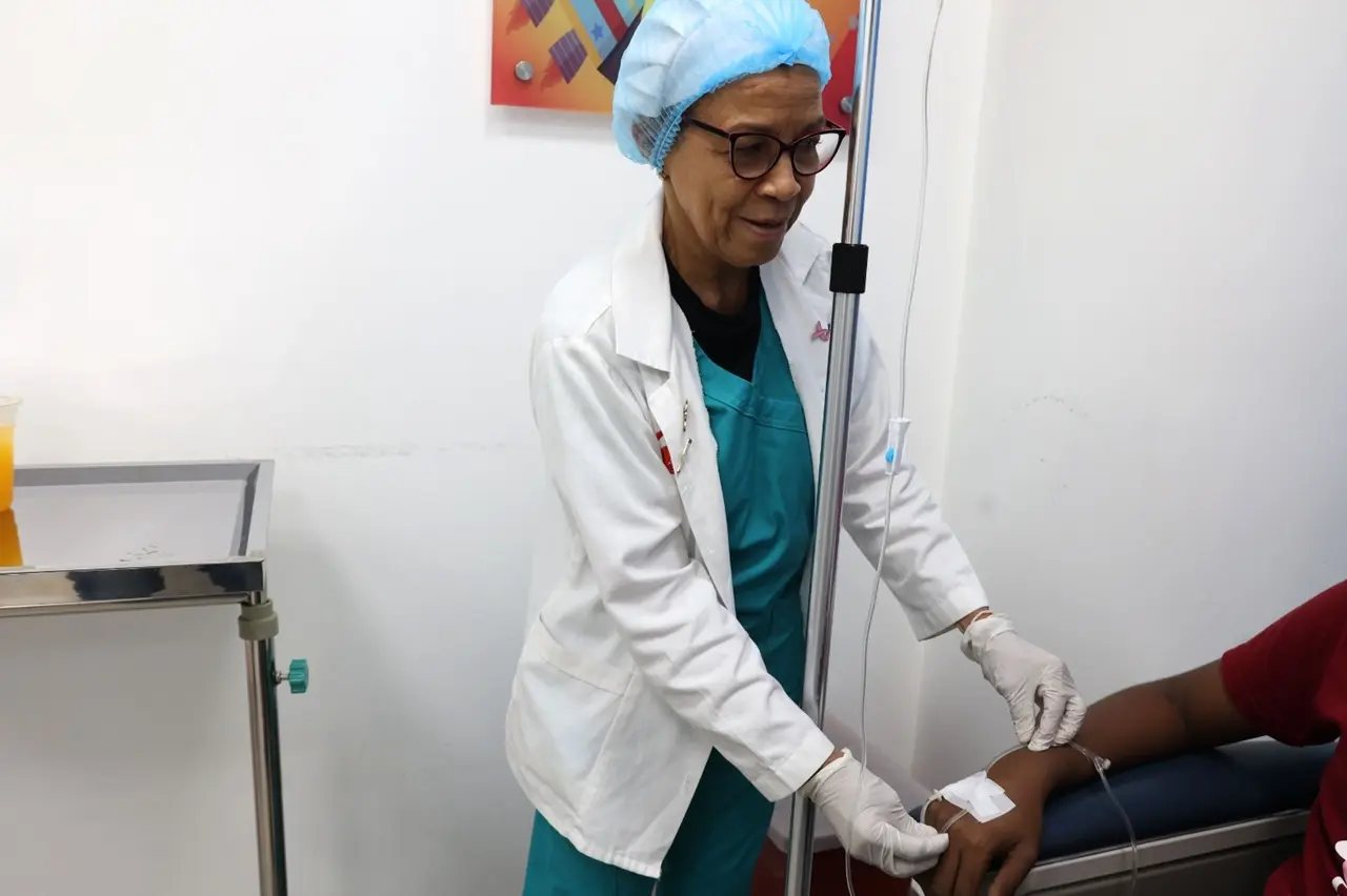 Cáncer Infantil: la esperanza que se toca con una campana en el Incart