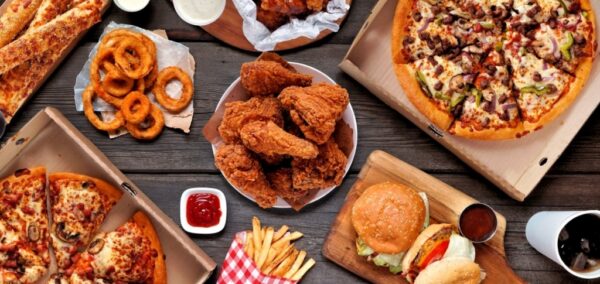 Comer de manera regular favorece una mejor regulación del hambre, mejora la relación con la comida y permite distribuir los nutrientes  equilibradamente.