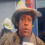 Bomberos sofocan incendio en Garrido y comienzan remoción de escombros