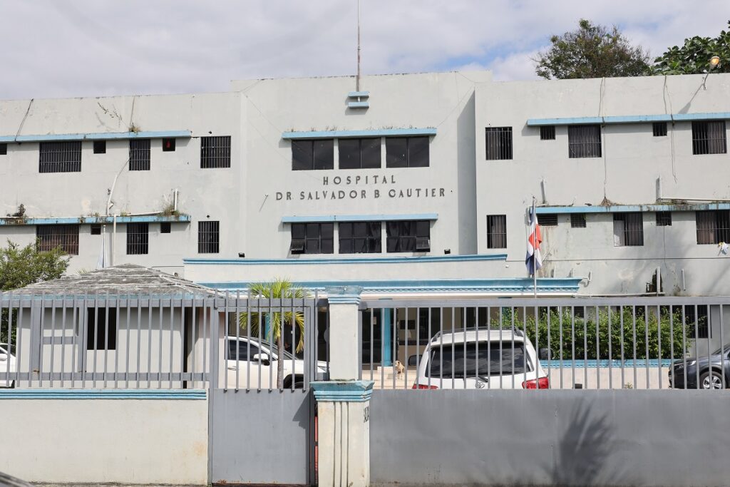 Hospital Salvador Gautier tendrá un nuevo plan de intervención, con el que buscan mejorar infraestructura.  Chaimy Soriano