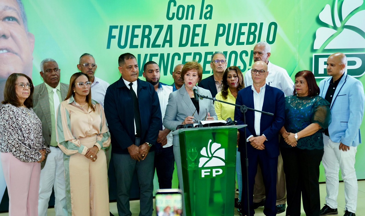 Fuerza del Pueblo denuncia "deterioro progresivo" de la educación pese a inversión de RD$1.4 billones