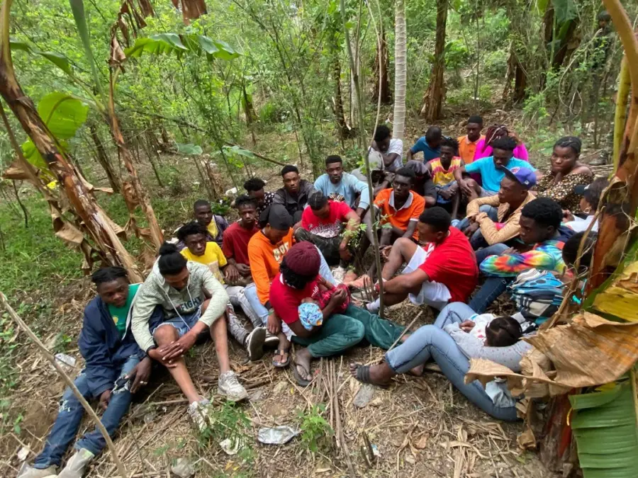 Guayubín Haitianos