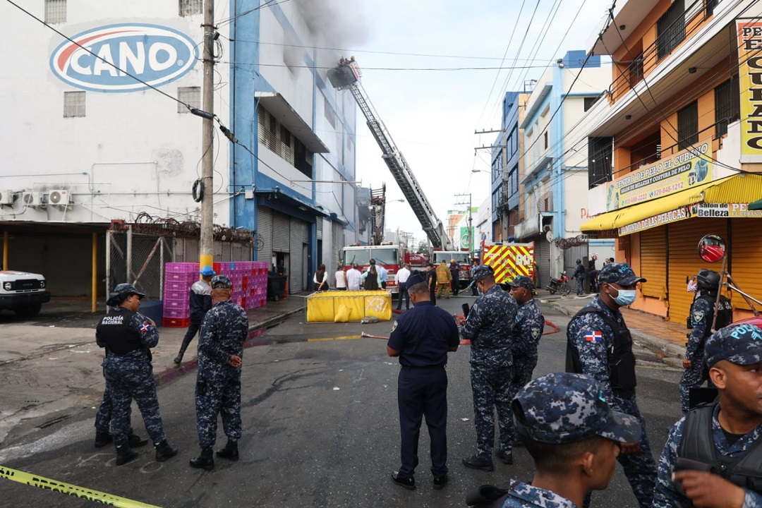 Almacenes Garrido confirma que no hubo afectados tras incendio en avenida Duarte