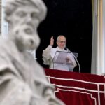 El papa expresa su solidaridad a las mujeres que sufren formas de violencia
