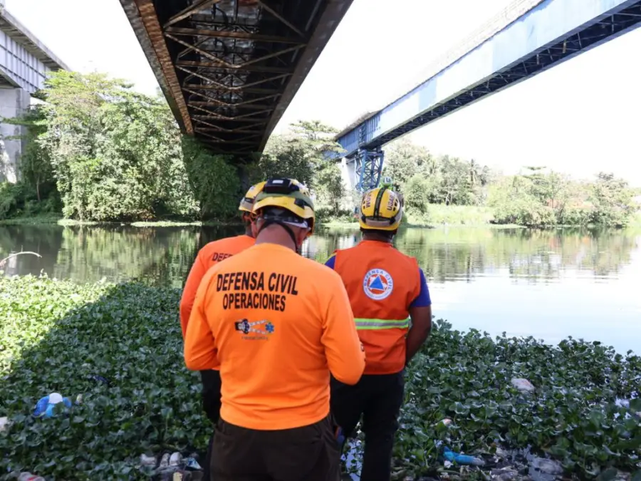 Rescate defensa civil