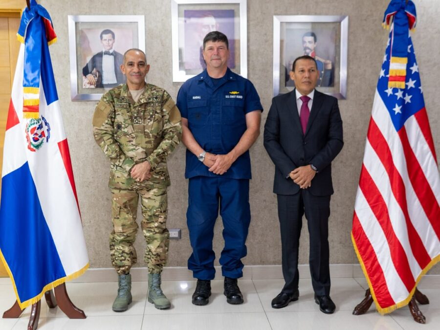 Reunión comando Sur-DNCD