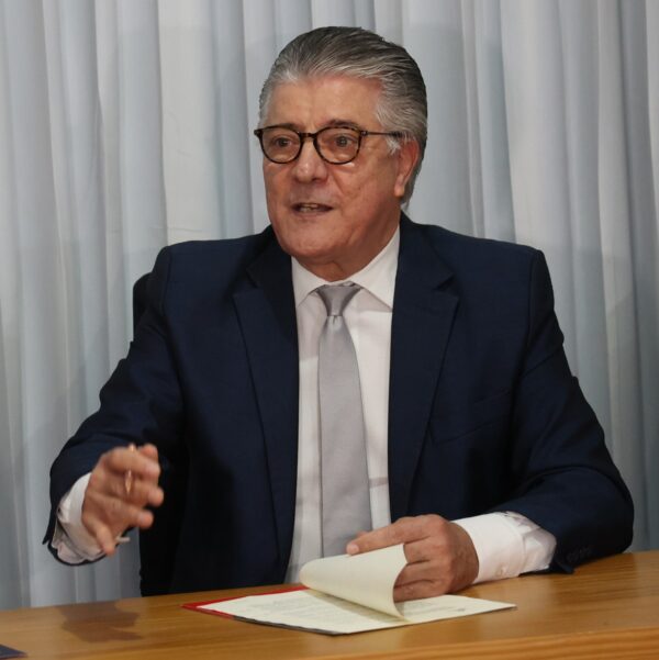 Roberto Santana-prisiones