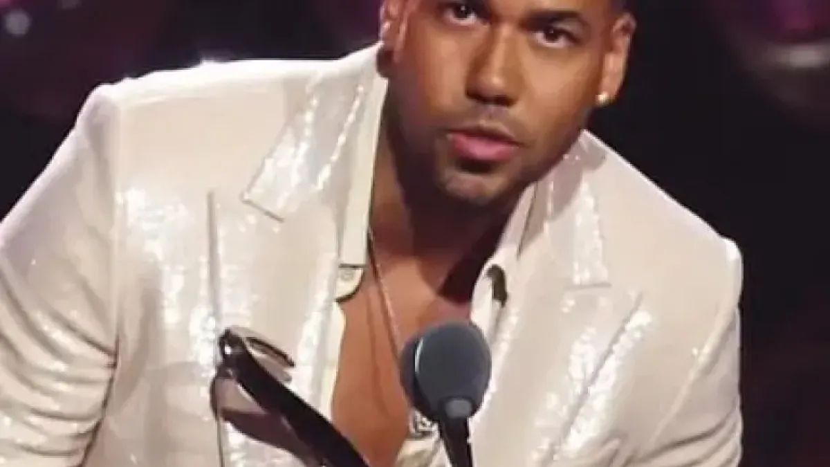 Romeo Santos, Prince Royce y Aventura ganan Premios Billboard 2026