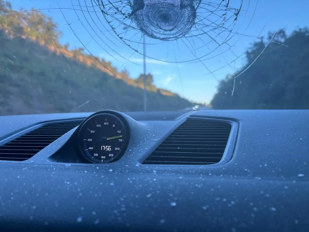 Ataques con piedras a vehículos en la Autovía del Este generan alarma