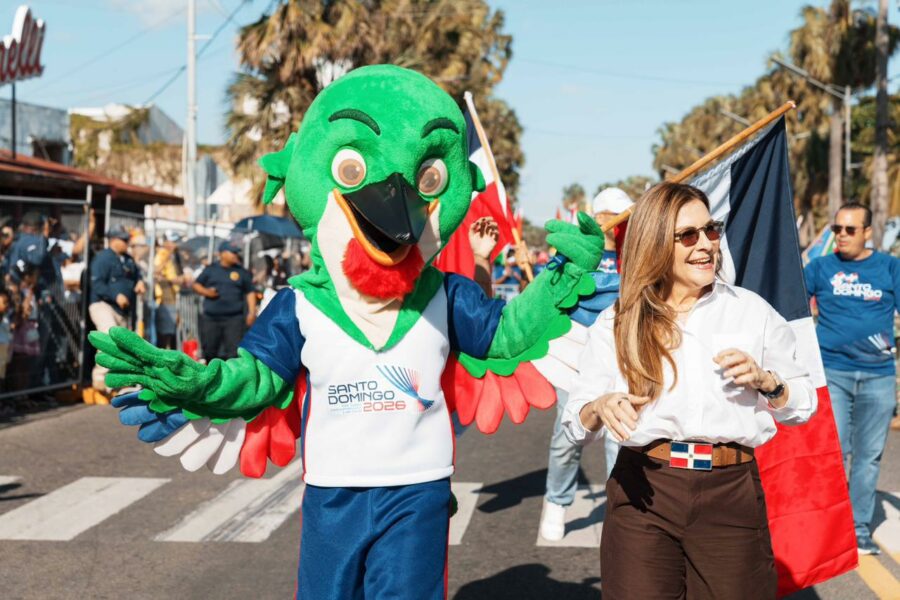 Carolina Mejía durante la celebración del Carnaval del Distrito Nacional 2026.