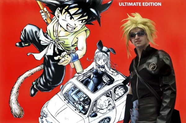 Un fan del cómic "Dragon Ball" posa junto al protagonista de esta serie de culto.
