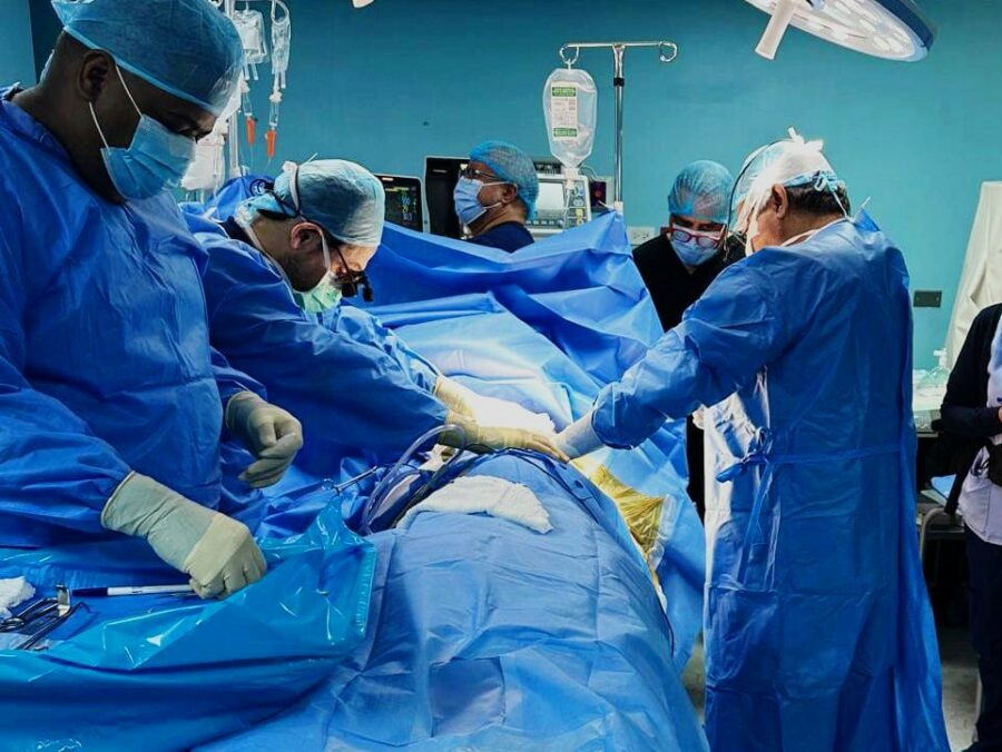 cirugía, Centro Médico Moderno