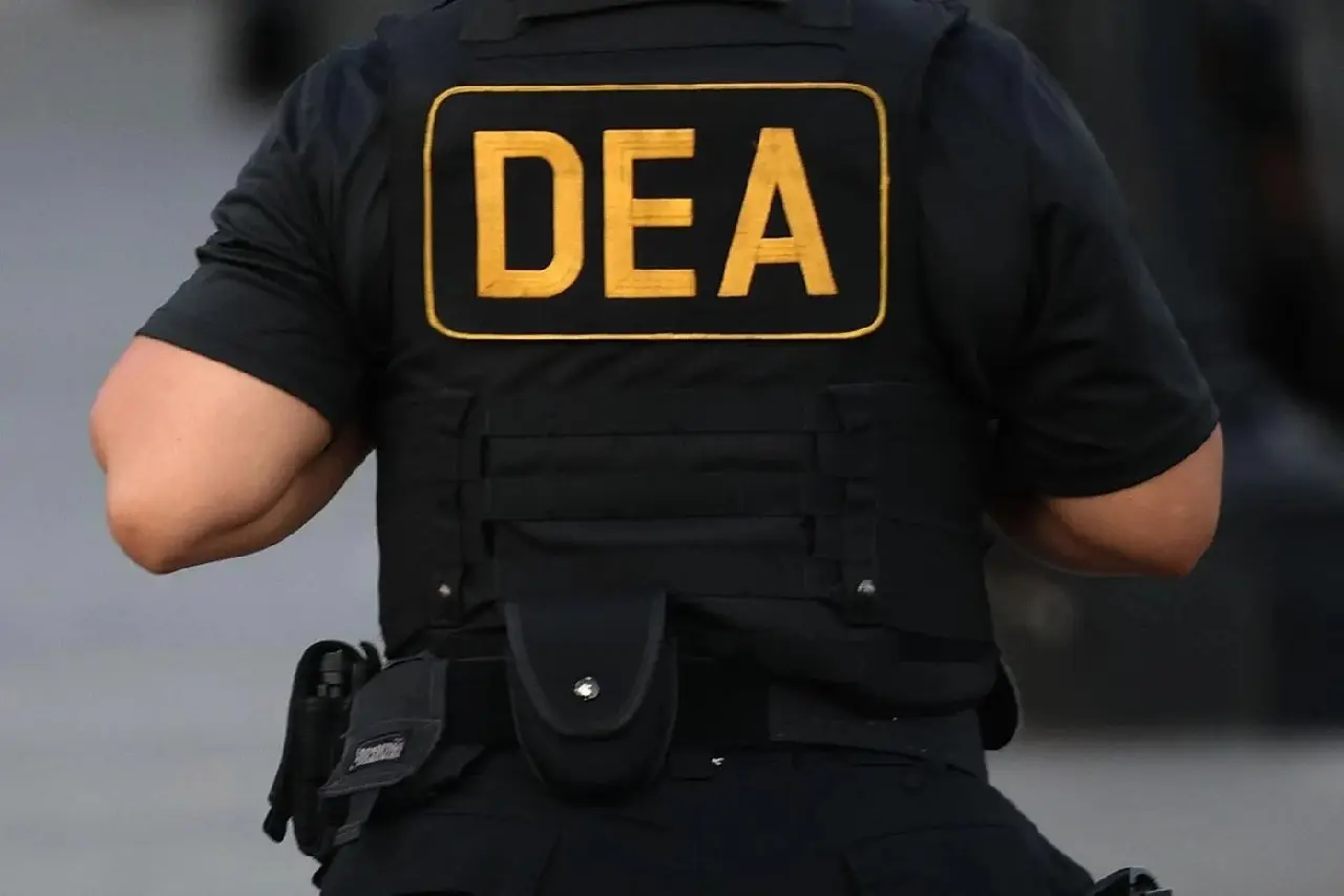Paso a paso: así se dio el cierre temporal de la DEA en República Dominicana