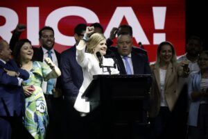 Presidenta electa Fernández anuncia un "cambio profundo e irreversible" en Costa Rica