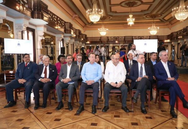 presidente abinader-palacio nacional-obras publicas