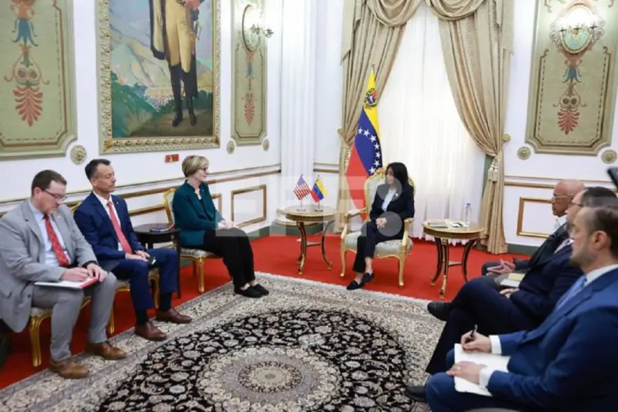 reunión Delcy