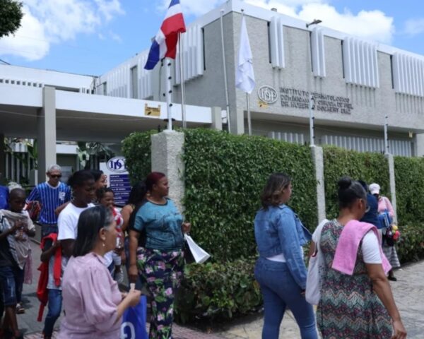 Dermatológico Dominicano y Cirugía de Piel Dr. Huberto Bogaert Díaz