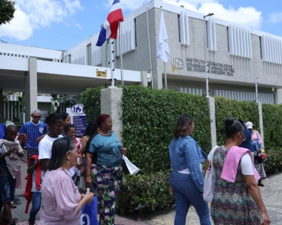 Dermatológico Dominicano y Cirugía de Piel Dr. Huberto Bogaert Díaz
