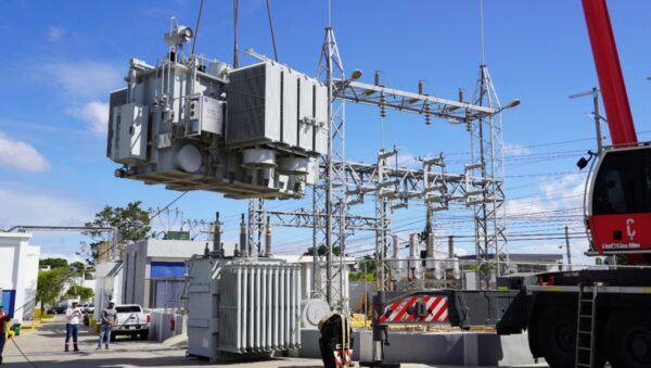 Las  empresa  Edesur actualiza sus proyecciones de costos ante el impacto internacional.