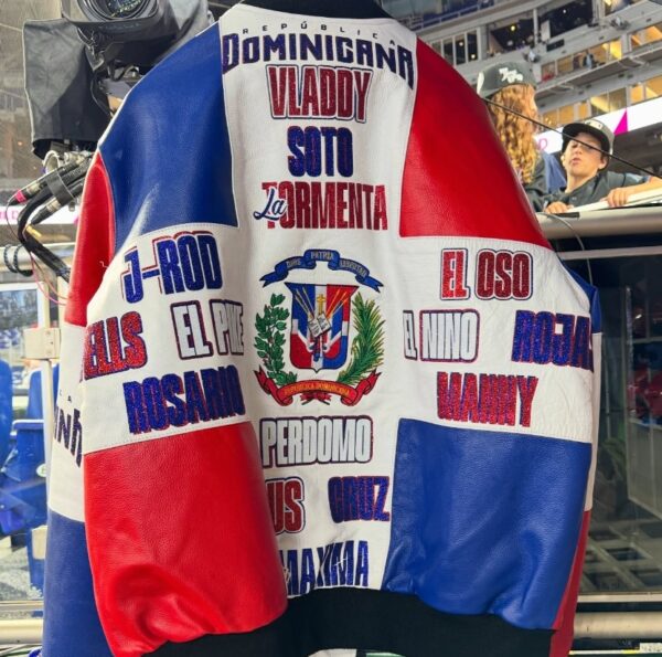 Chaqueta utilizada por dominicana para celebrar los jonrones