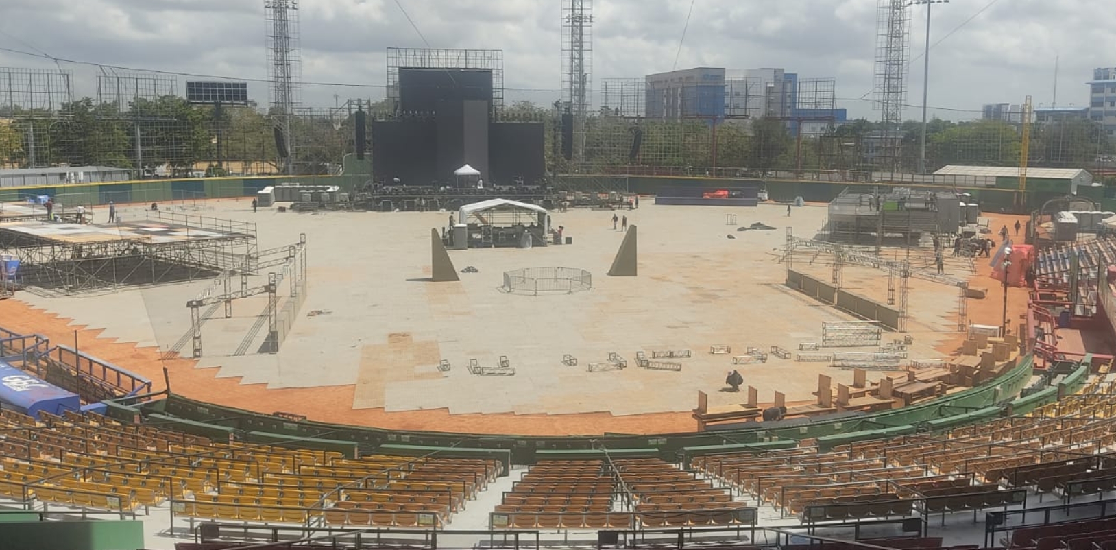 ¡Preocupación!, Vuelven los conciertos al estadio Quisqueya