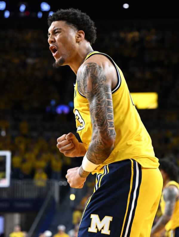 El   dominicano Yaxel Lendeborg sigue impresionando con su talento en la NCAA