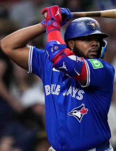 Vladimir Guerrero Jr. empezó a calentarse a la ofensiva.