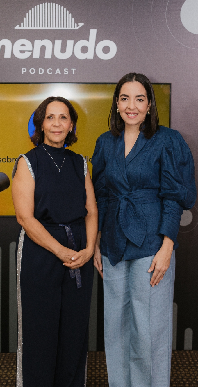 Mildred Minaya e Ivanna Read.