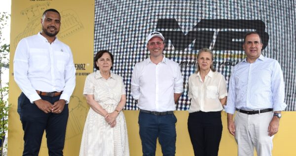Stalin Pérez, Georgia Reid, Alejandro Rocco, Clara Reid y Donald Pimentel.