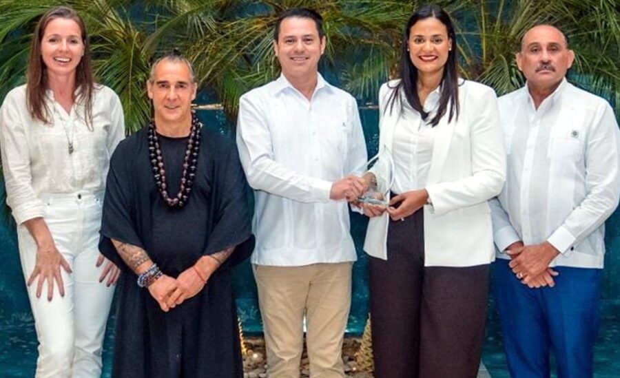 Anice Prieto,  Flavio Acuña,  César Escalera, Sarah Agramonte y   Eric Rodríguez.