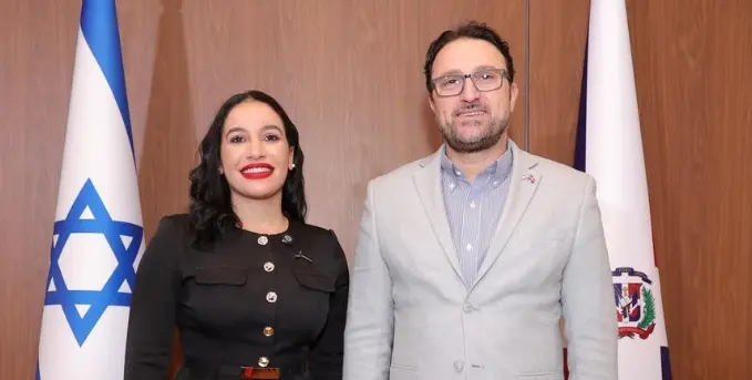 Raslan Abu Rukun e Idelkys Félix.