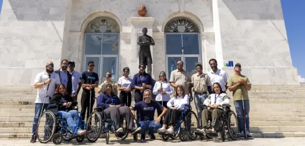 Empleados del Monumento de Santiago fueron capacitados.