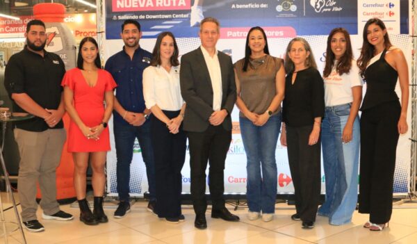 Robert Razón, Karla Martín, Isaac Castillo, María Teresa Sangiovani, Olivier Pellin,   Marlenny Peña, Karine Noetinger, Sonia Medrano y  Evelina Rodríguez.
