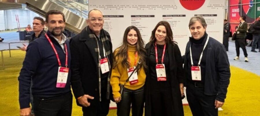 Antonio Amador, Pavel Mejía, Eliana Wessin, Marcela Vega y  Raymond Marcelino.