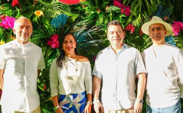 Fidelio Arturo Despradel, Rayluz Ramírez, Andrés Mejía y Eric Ramos.