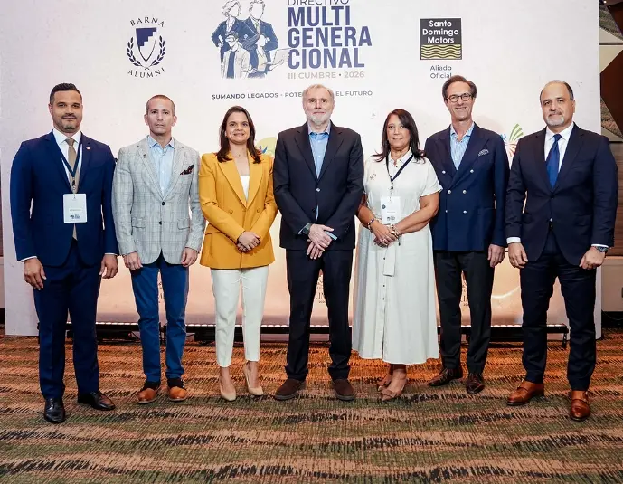 Los directivos de Multigeneracional.